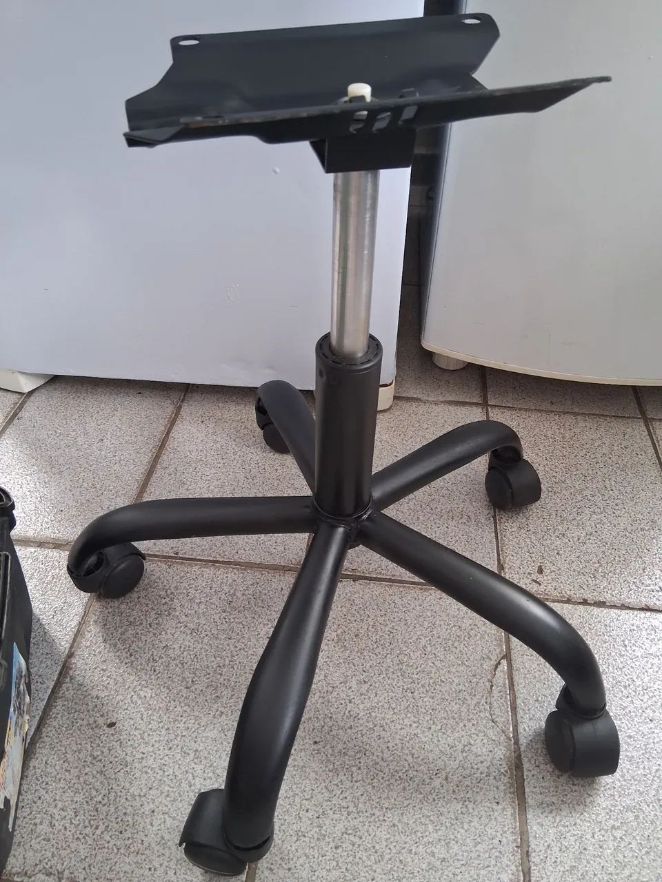 Pes de cadeira  - Foto 2