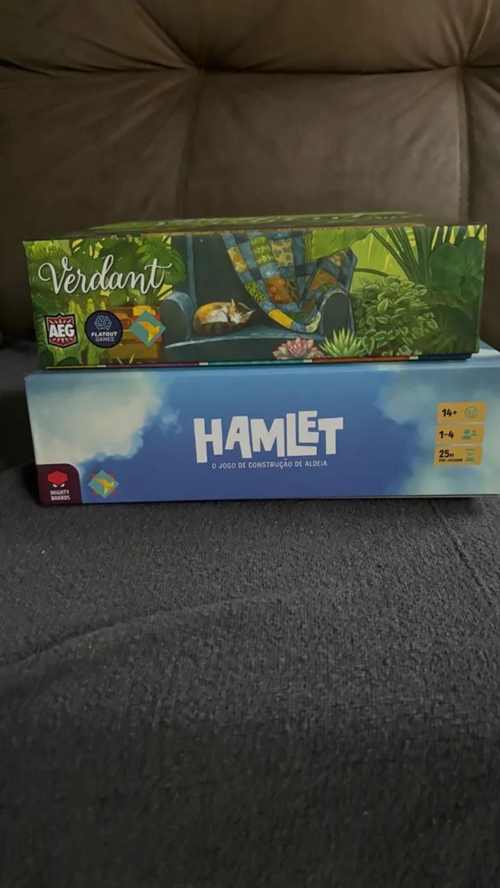 Jogo de tabuleiro - Verdant e Hamlet