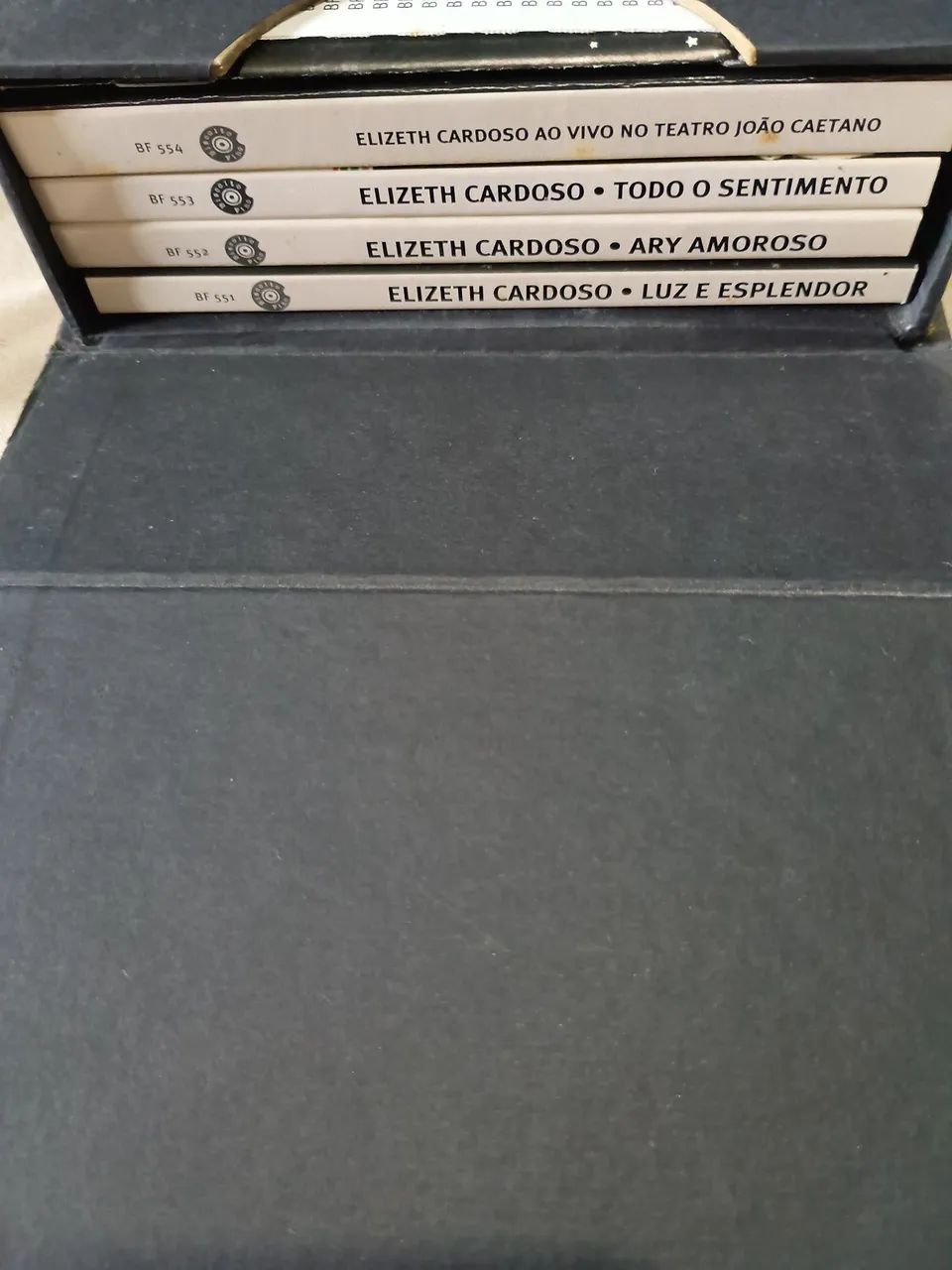 Box completo com 5 CDs Elizeth Cardoso  - Foto 4