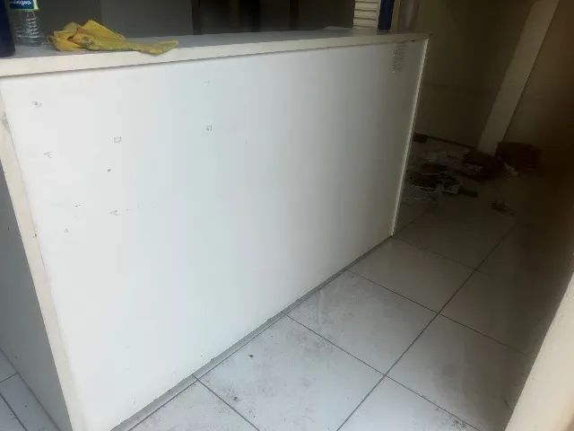 Bancada para comércio com gavetas semi nova  - Foto 2