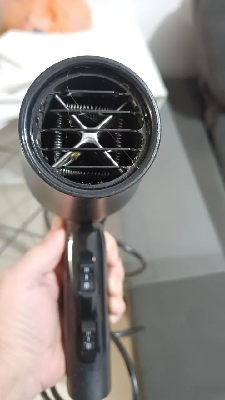 Secador linha profissional Taiff Black $120  - Foto 3