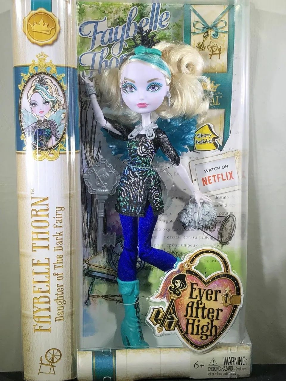 Ever After High Faybelle com caixa