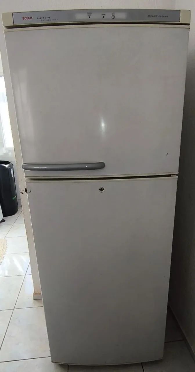Geladeira Bosch Duplex - motor queimado.