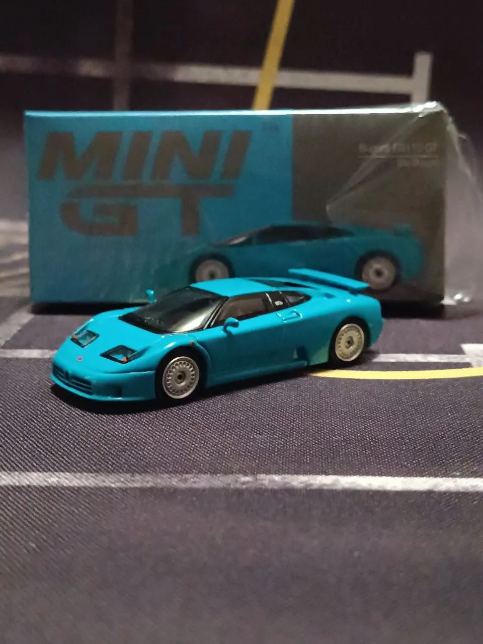 Mini GT >644 Bugatti EB110  - Foto 4