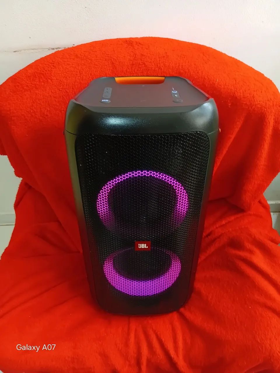 Jbl party box 100 super conservada