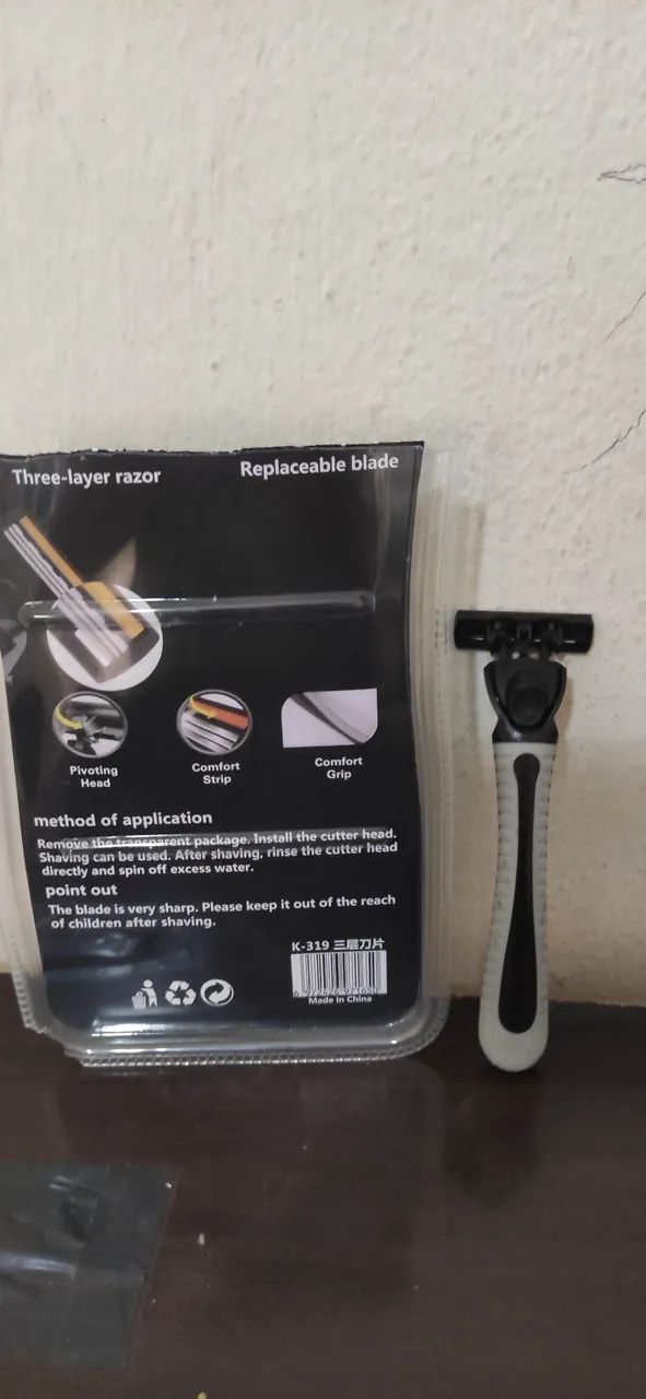 Aparelho manual para barbear com 18 lâminas  - Foto 2