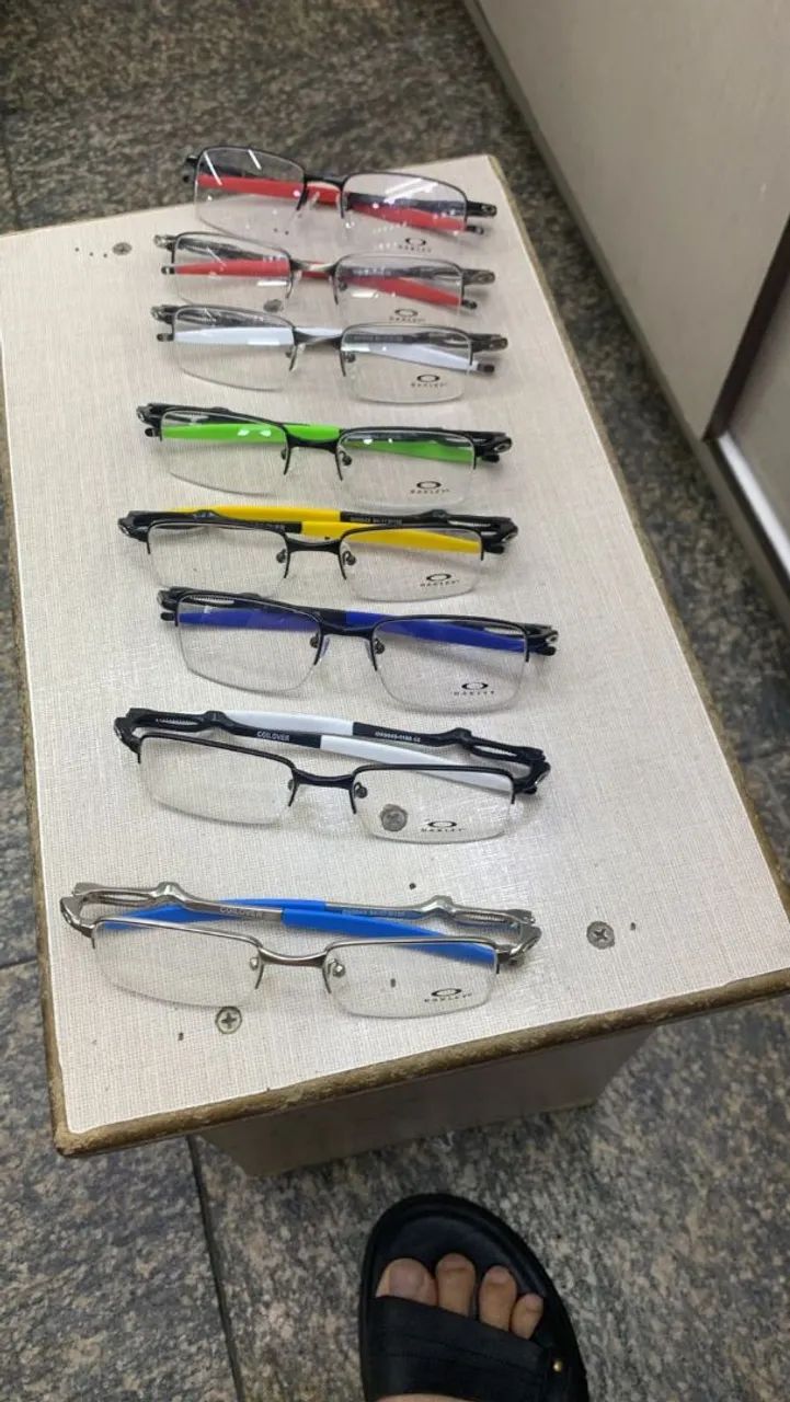 Oculos de Descanso Oakley Armacao de molinha e sem pra colocar grau - Foto 3