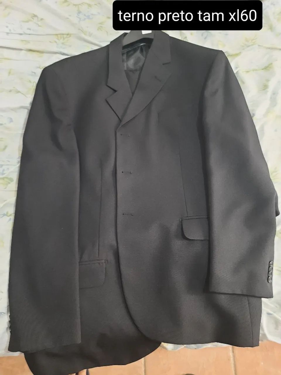 Terno preto novo XL tam 60