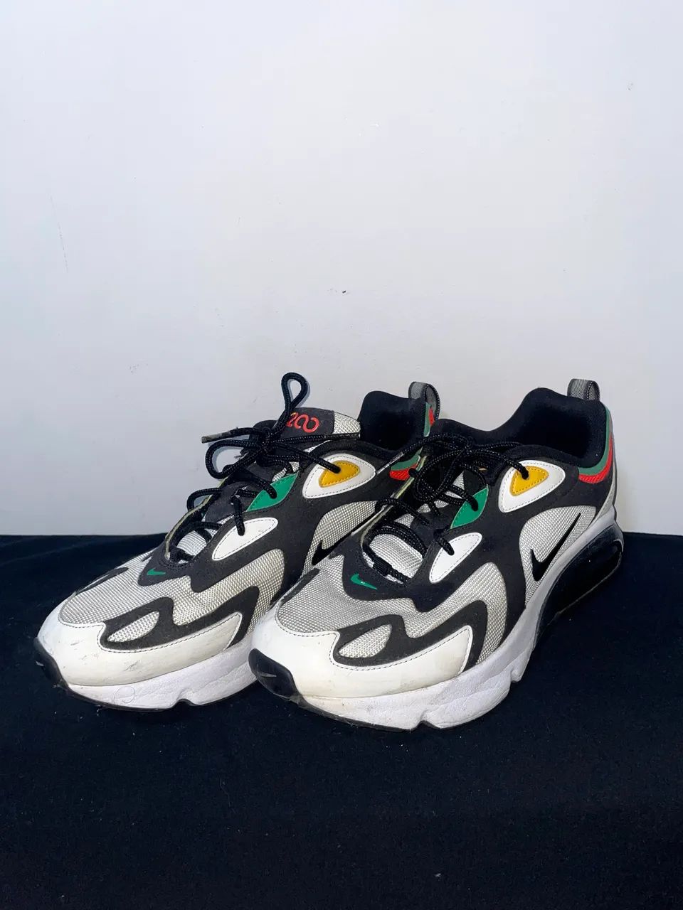 Tênis Nike Air Max 200