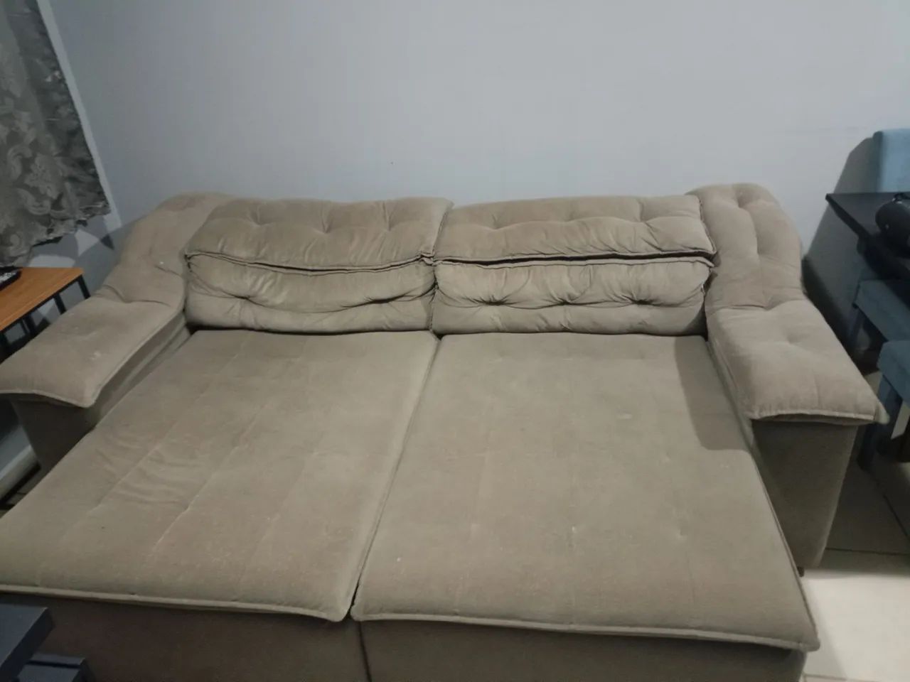 Sofá Retrátil 2.30