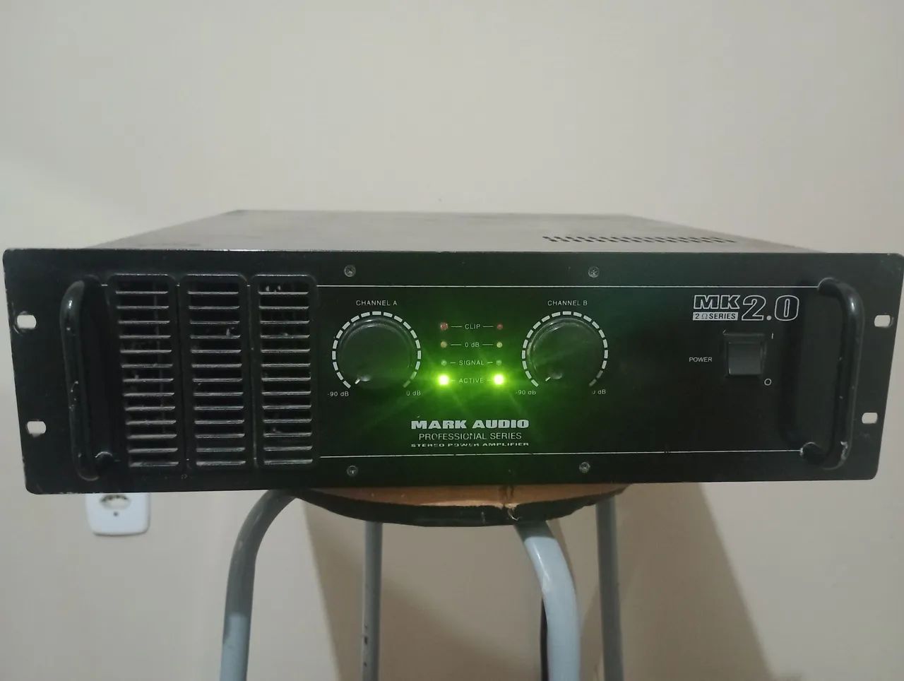 Amplificador Mark  áudio Mk2.0-funcionando - Foto 3