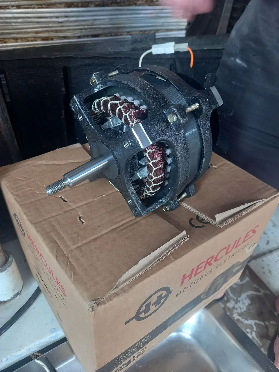 MOTOR HÉRCULES PARA FORNO TEDESCO  ELÉTRICO 5TELAS  - Foto 2