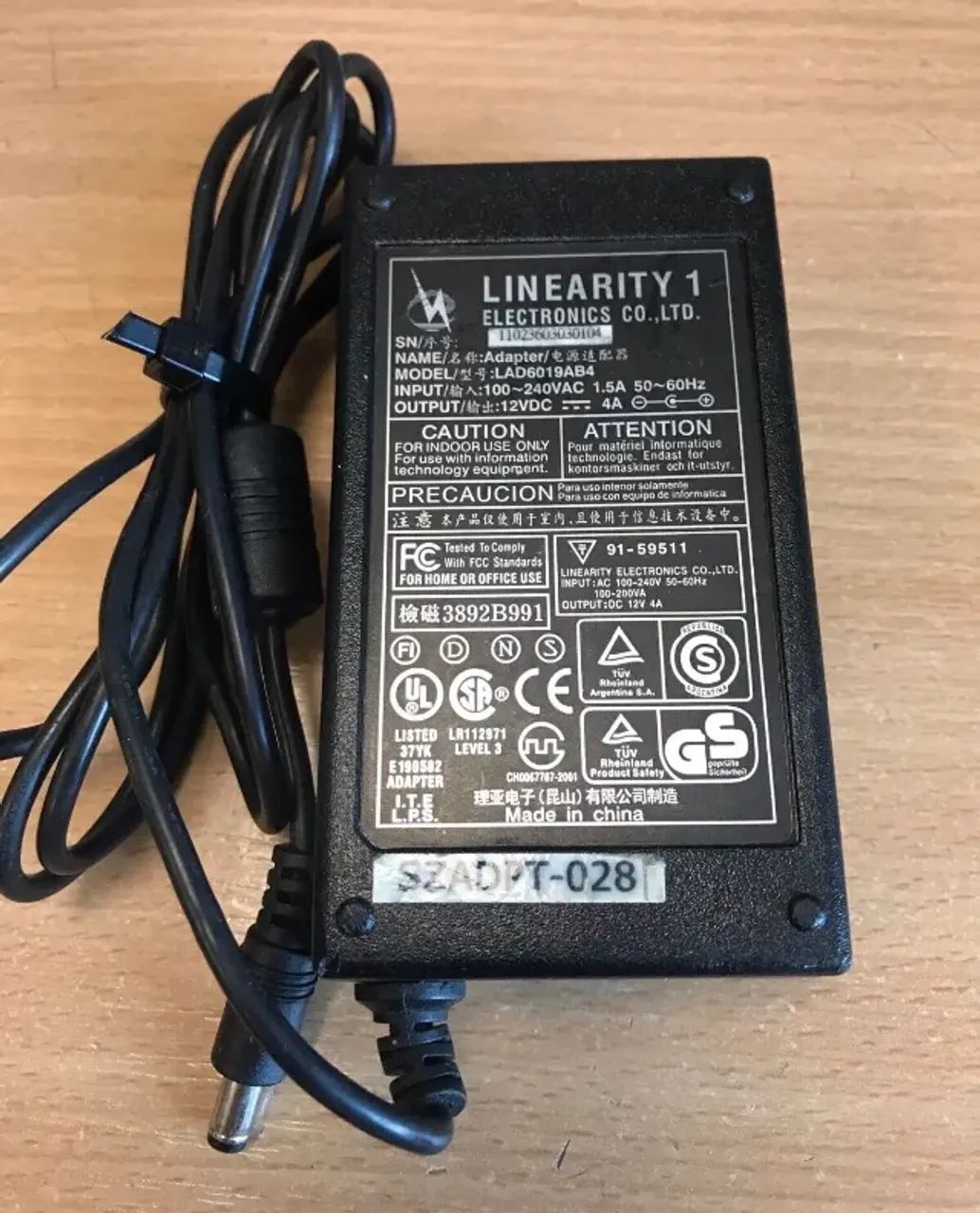  LAD6019AB4 Adaptador CA  LINEARITY Electronics - 12V - Foto 2