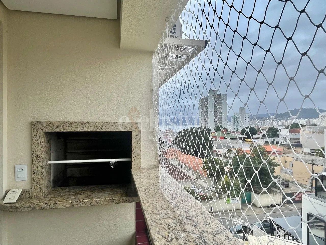 Apartamento à venda de 2 quartos sendo 1 suíte no Estreito, Florianópolis - SC - Foto 4