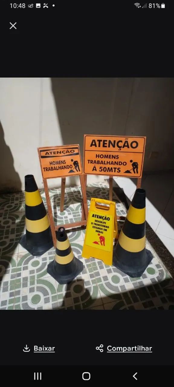 Placas e cones 