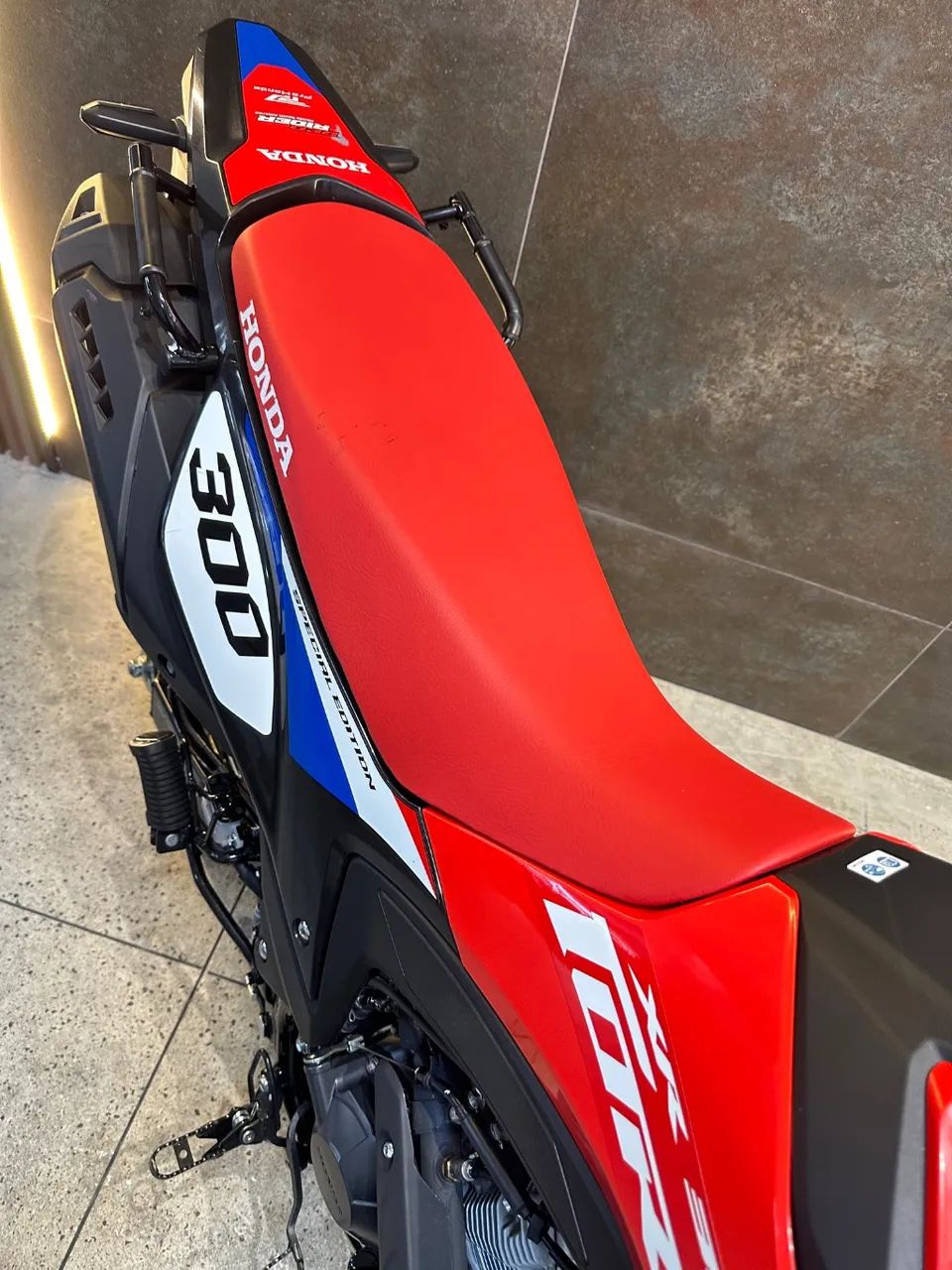 XR 300L TORNADO Special Edition - Foto 3