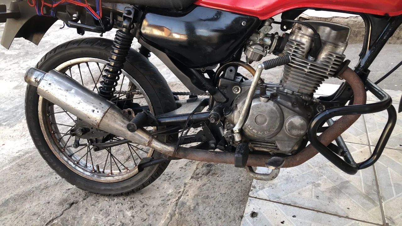 Escapamento da 125