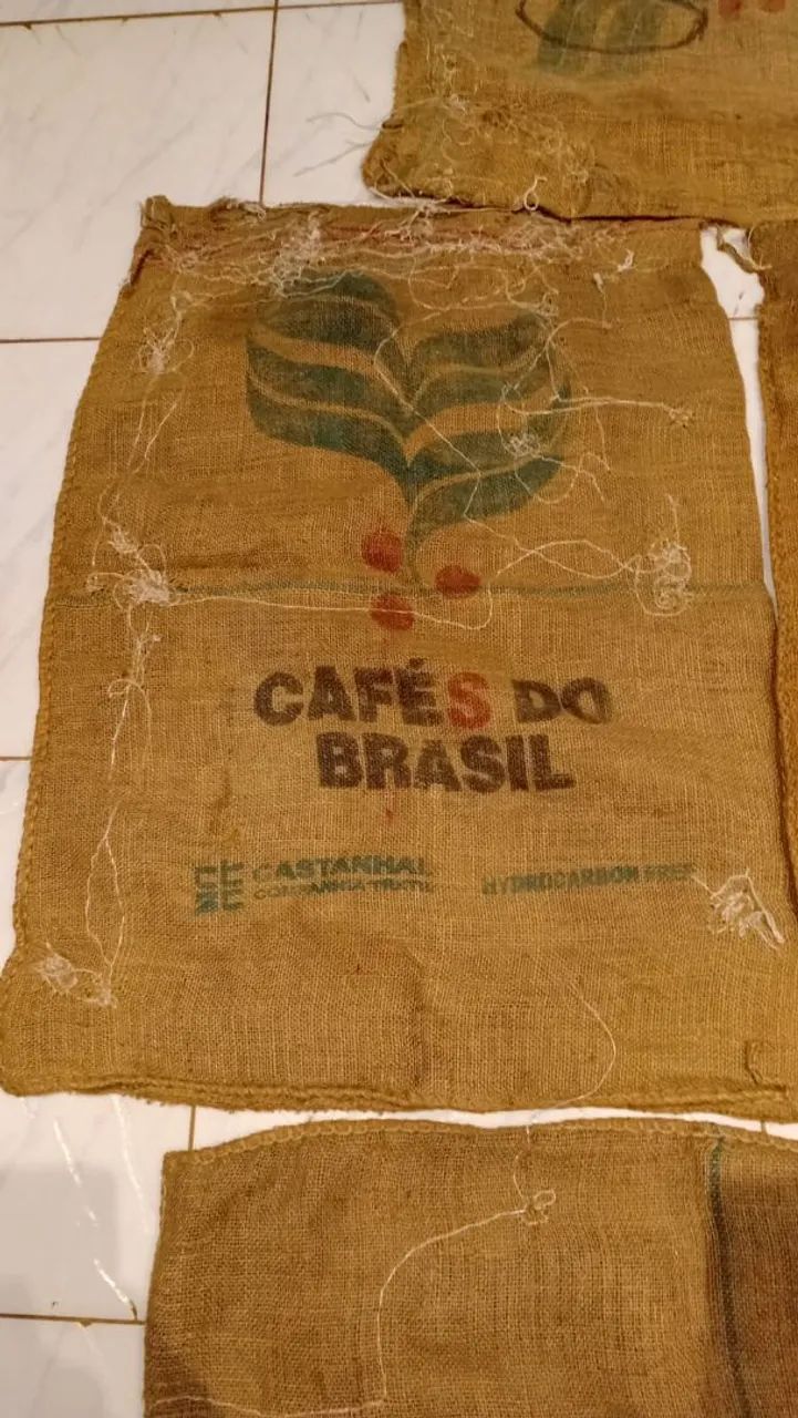 4 sacas de juta estopade café Cafés do Brasil-usadas-decoração/artesanato - Foto 2