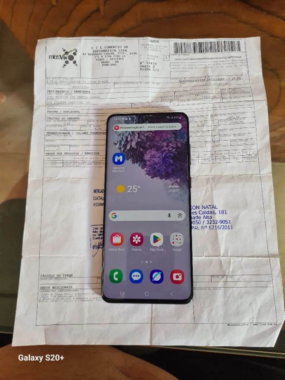 vendo um samsung galaxy s20 + 