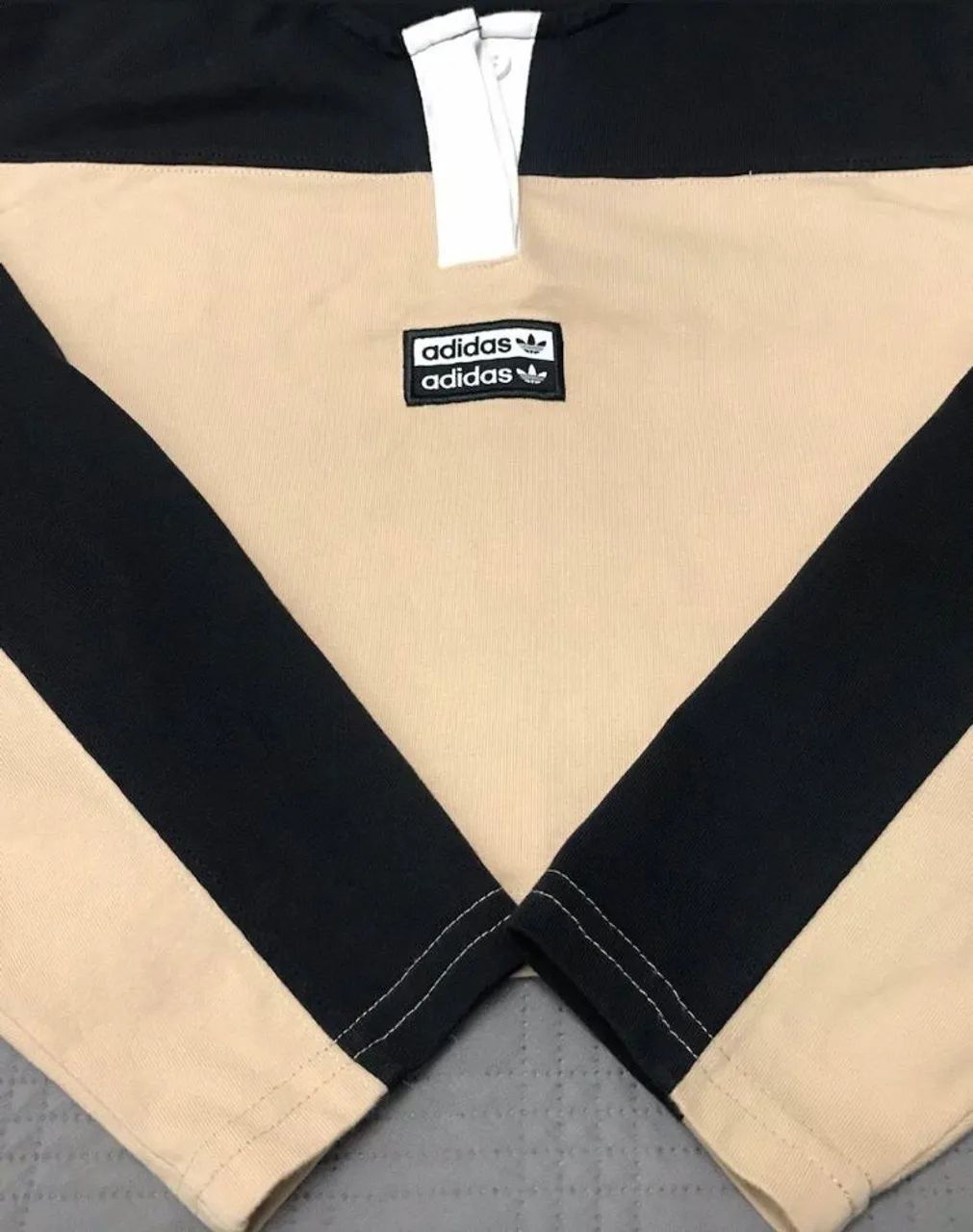 Cropped Adidas - Foto 2