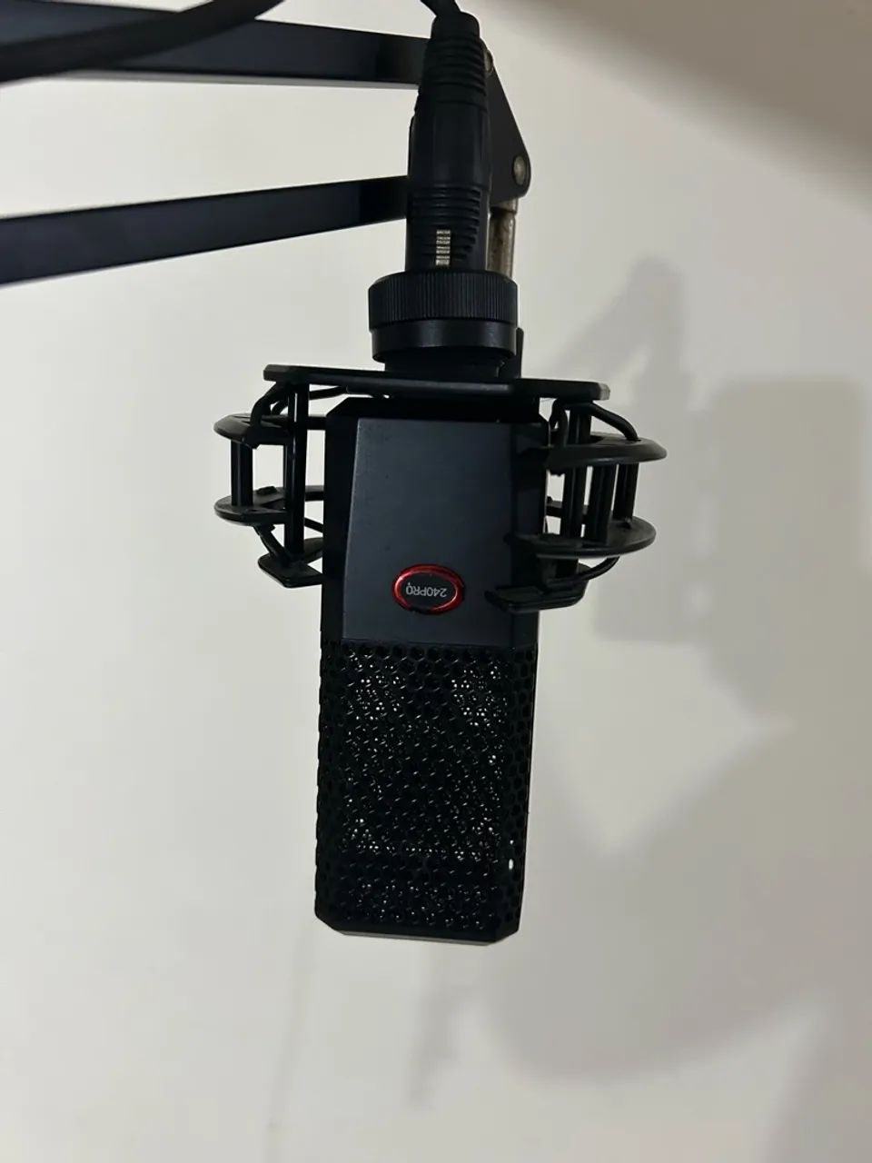 Microfone com suporte  - Foto 2