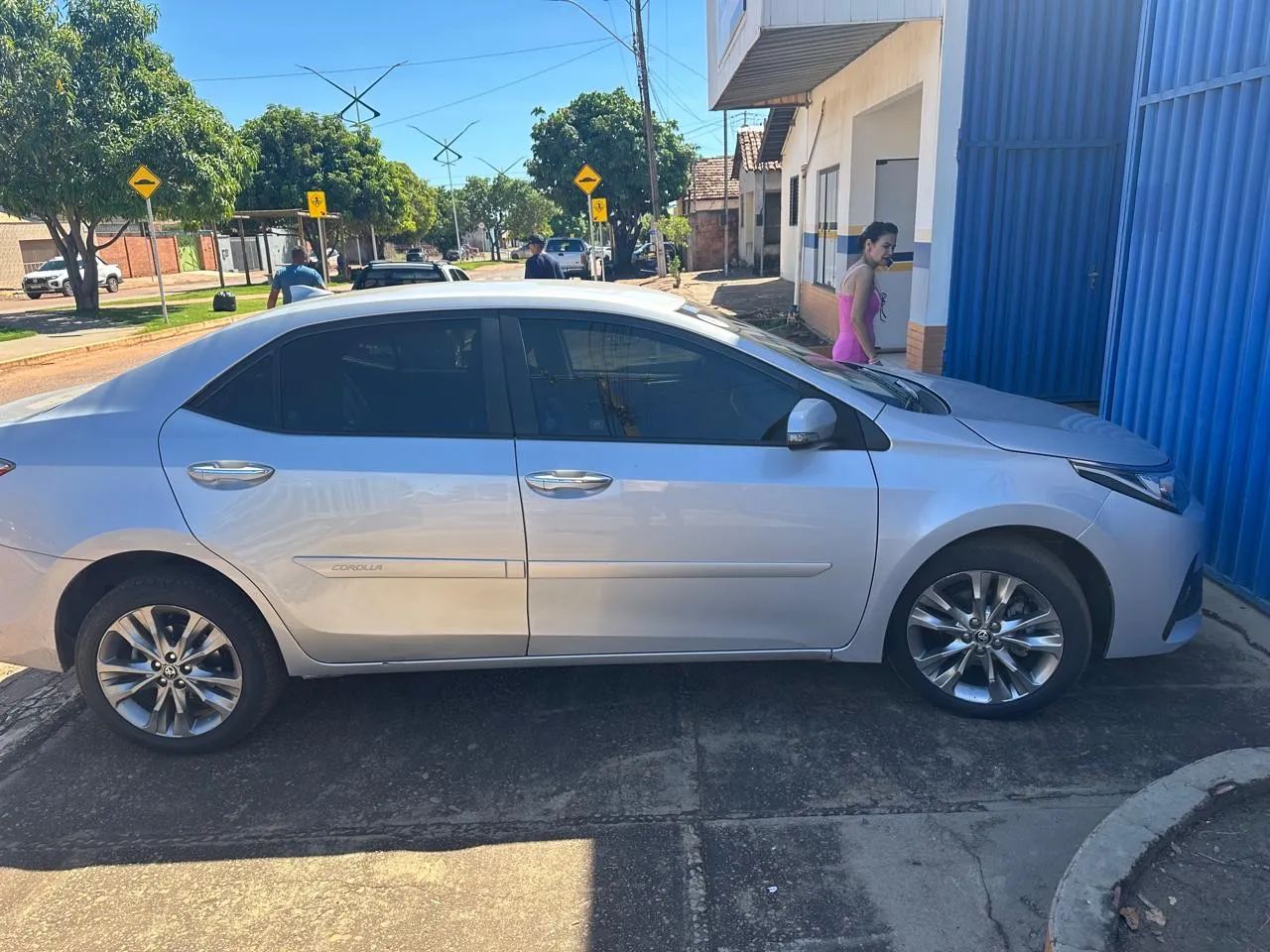 Toyota Corolla XEI 2.0 Flex 16V Aut. 2019 - Foto 2