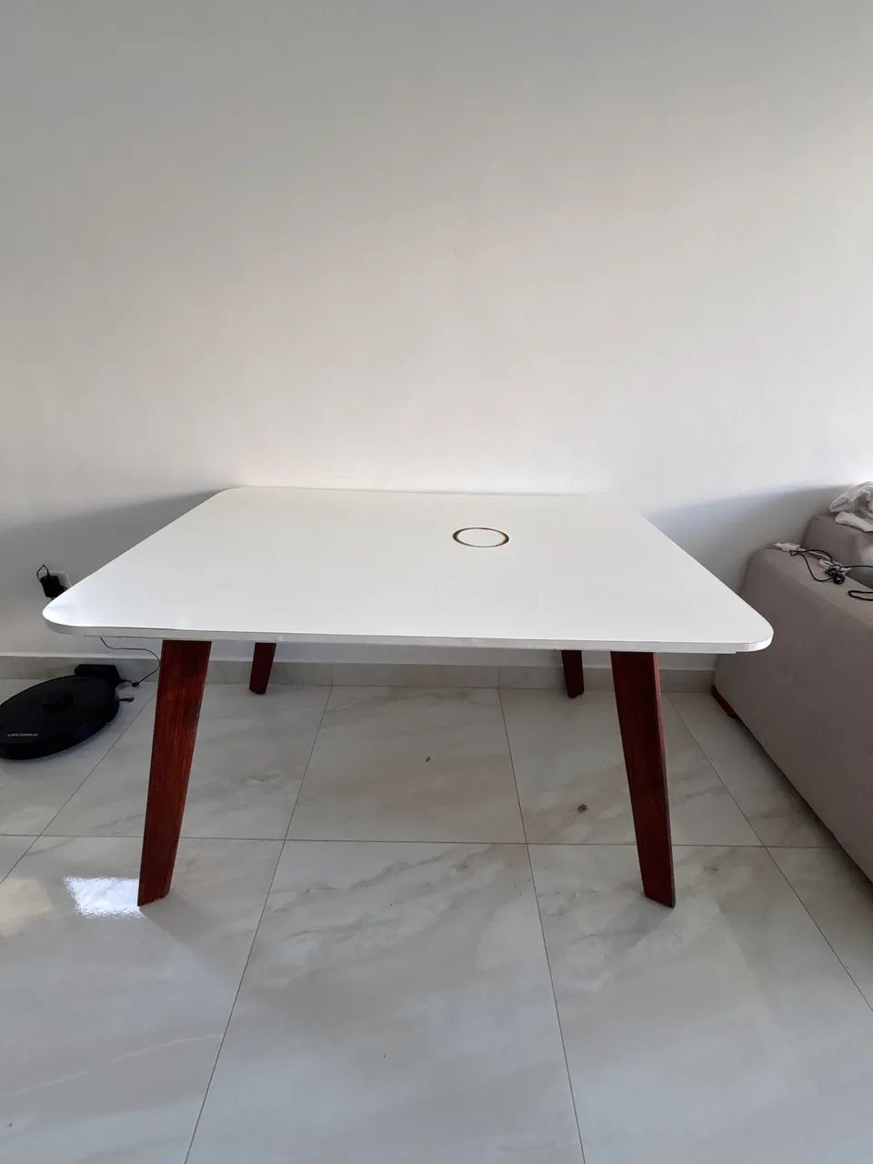 Mesa para 4 cadeiras