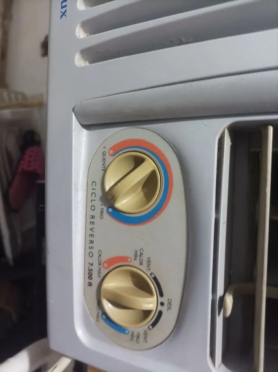 Vendo ar condicionado 7.500 BTU - Foto 2