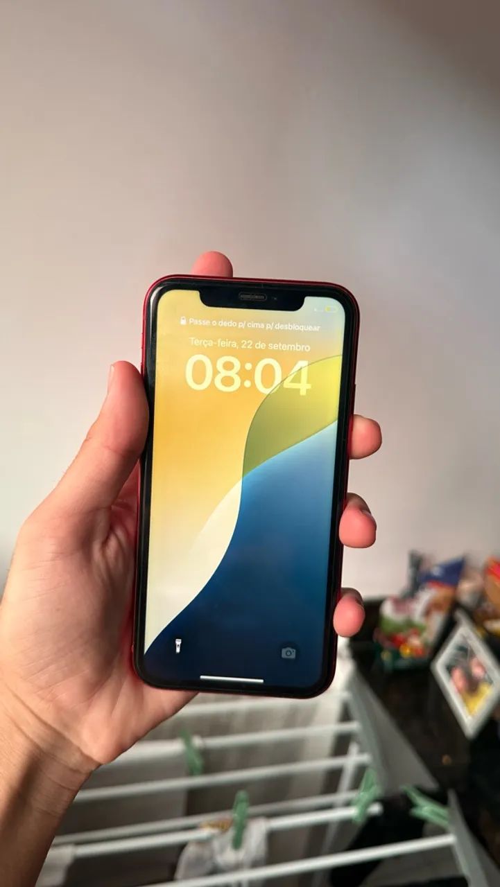 iPhone XR RED - Foto 2