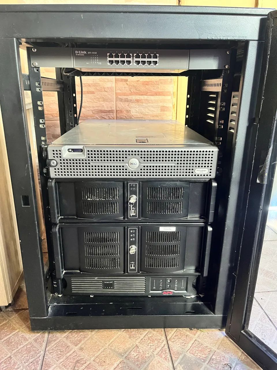 Rack Servidor 19" 16U Porta de Vidro + Switch D-Link 16 Portas - Foto 6