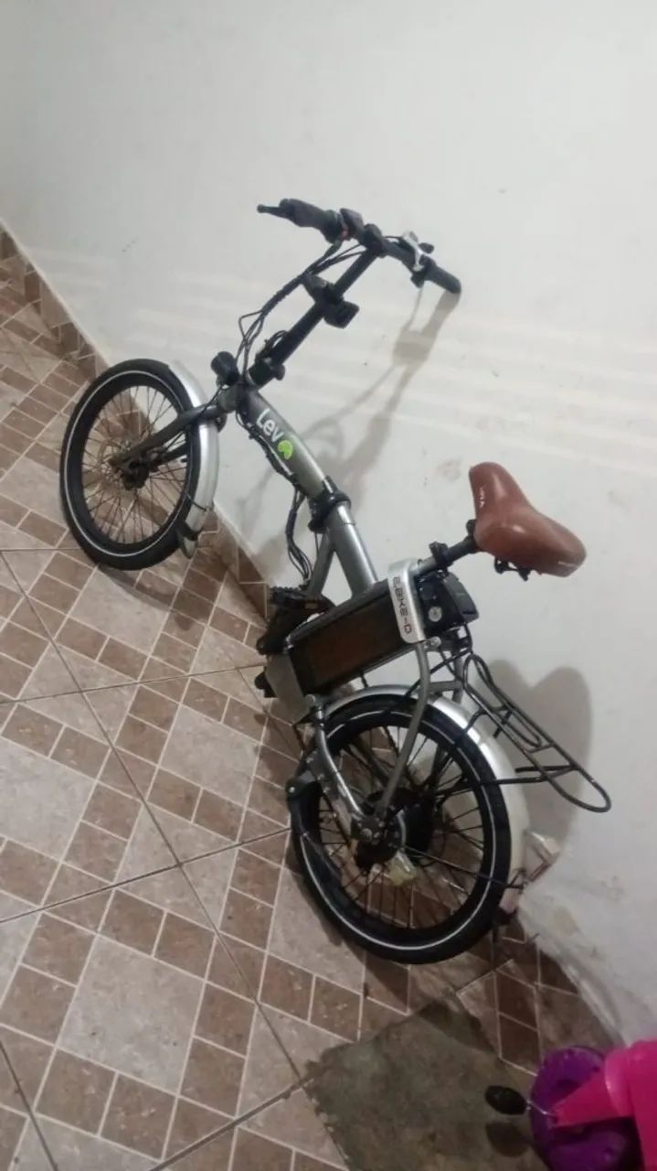 Bike elétrica lev