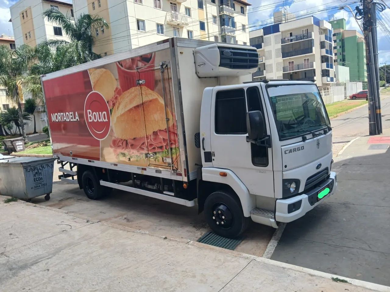 Ford Cargo 1119 ano: 2017/2018 R$ 300 mil - Foto 2