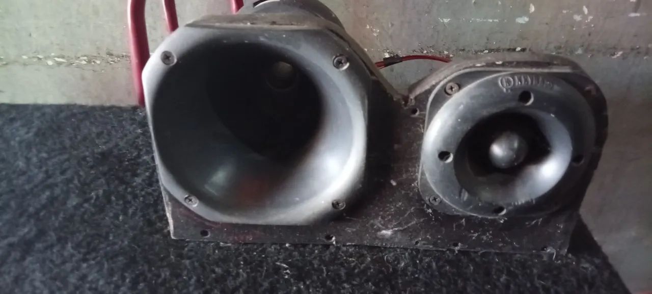 Caixa de som para para carro marca Selenium  - Foto 3
