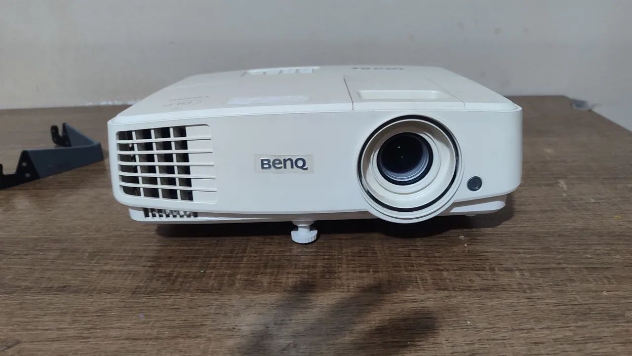 Projetor Benq MS527 - Projetores e Telas de Projeção - Irajá, Rio