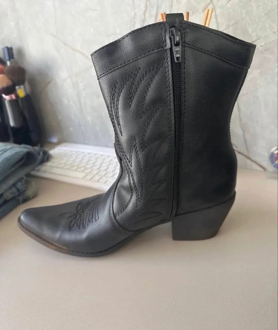 Bota  - Foto 3