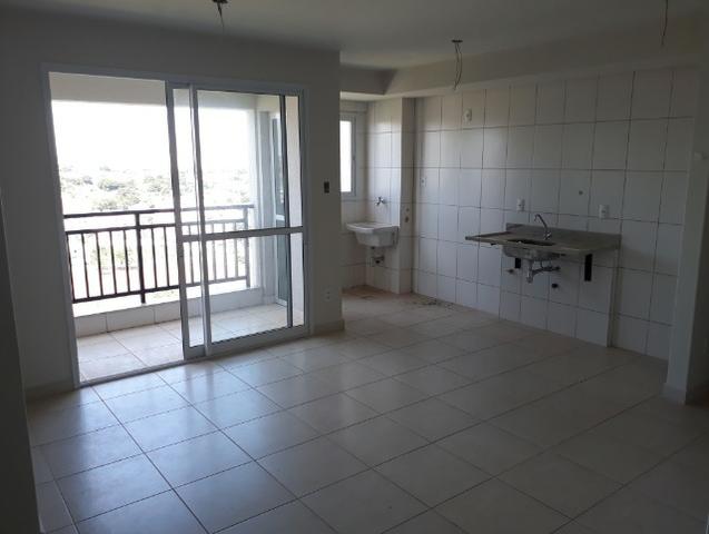 Vendo ao lado do Parque Cascavel apartamento 02 e 03 Quartos - Viva Mais - Foto 7