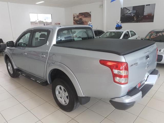 Mitsubishi triton sport gls 2019 à diesel automático 4X4 c/apenas 17mil km! - Foto 8