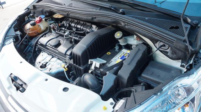 PEUGEOT 208 1.5 ACTIVE 8V FLEX 4P MANUAL - Foto 20