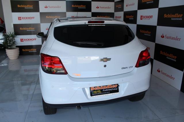 CHEVROLET ONIX LTZ 1.4 2016 - Foto 6