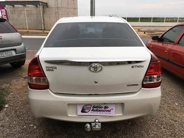 Toyota etios - Foto 4