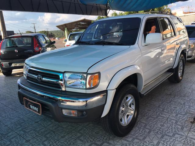 Hilux SW4 3.0 turbo 4x4 diesel 1999