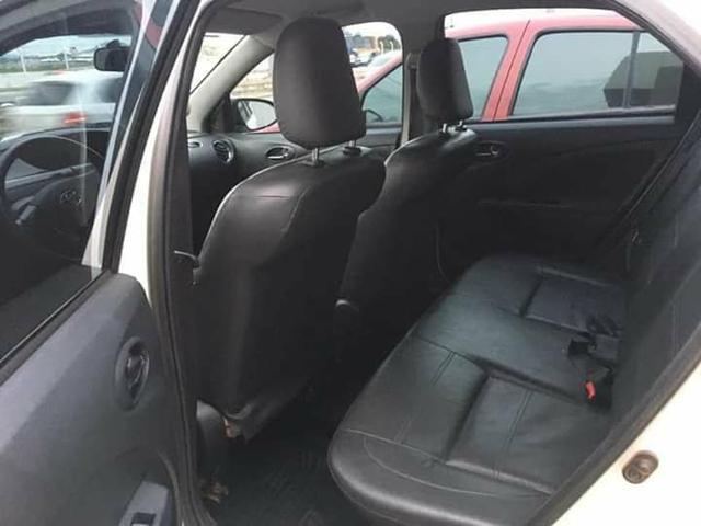 Toyota etios - Foto 5
