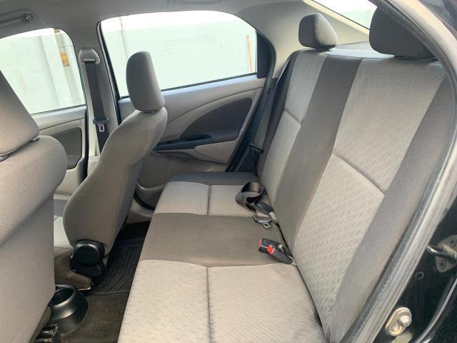 ETIOS XLS Sedan 1.5 Flex 16V 4P Mec. - Foto 9