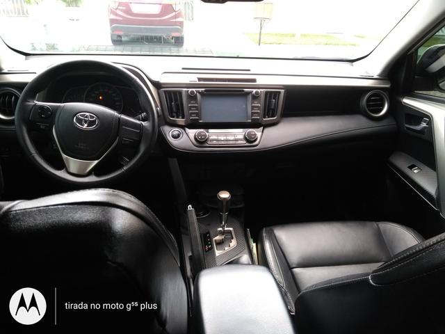 Vendo Toyota RAV4 4x4 conservadíssima!!! - Foto 11