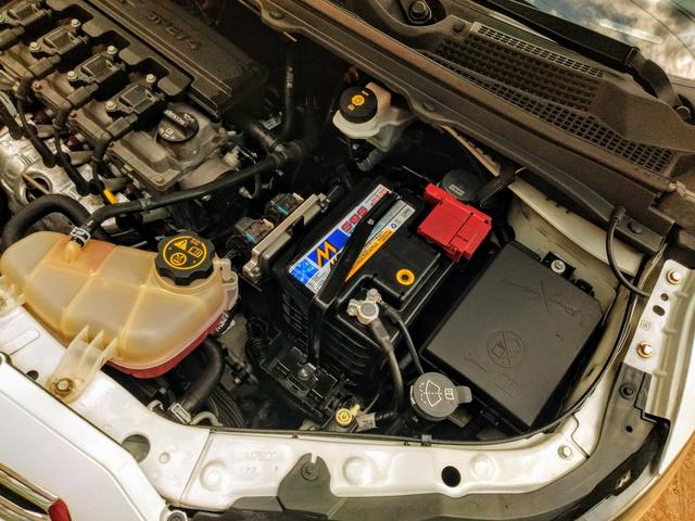 Prisma LTZ 1.4 (2016) - Foto 10