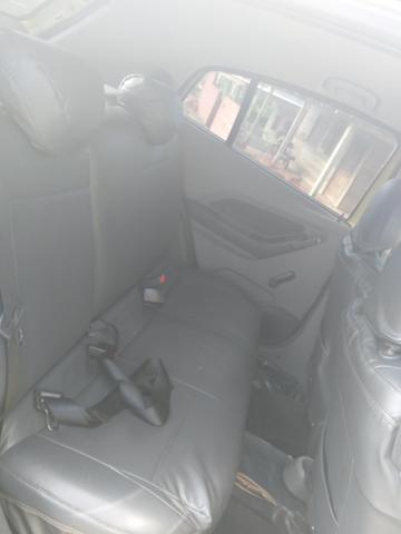 Vendo ou faço troca por outro carro. baixei o preço pra vender logo - Foto 5