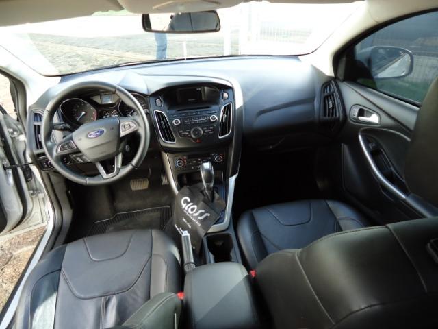 Ford Focus 2.0 hatch SePlus 15/16(Ipva 2020) - Foto 4
