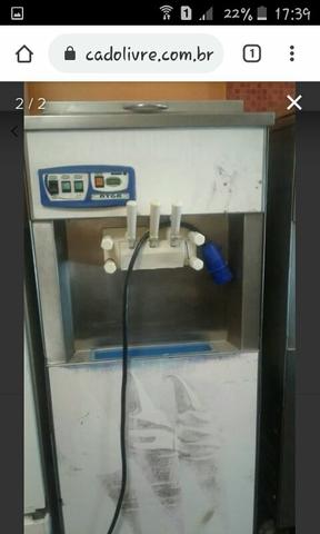 Máquina de sorvete usada