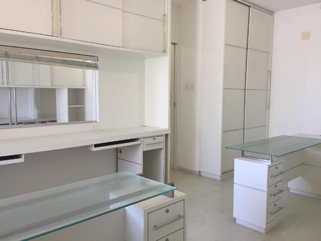 Sala comercial conjugada ( duas salas ) no Edificio Paulo Figueiredo toda mobiliada - Foto 4