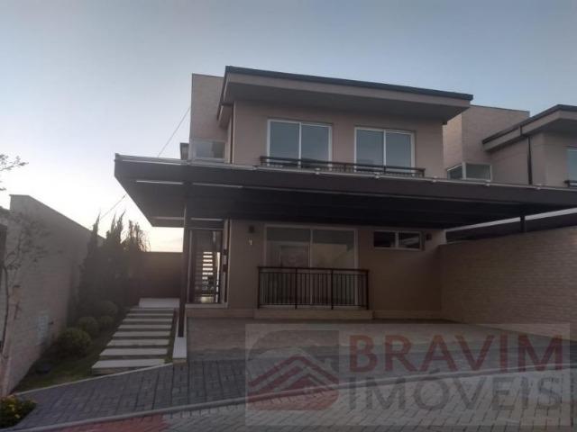 Linda casa em Condomínio fechado na Mata da Praia